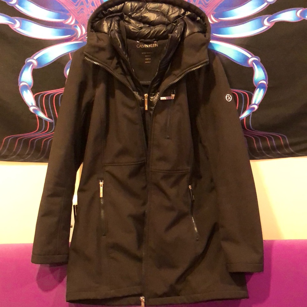 Water resistant and quilt lined Calvin Klein Coat